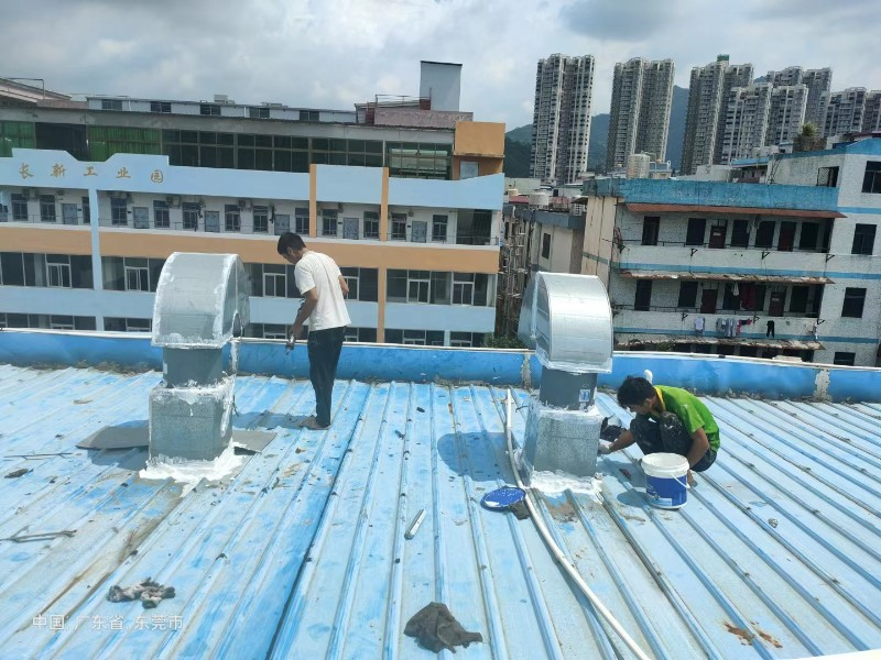 西青钢结构屋面涂料维修方法